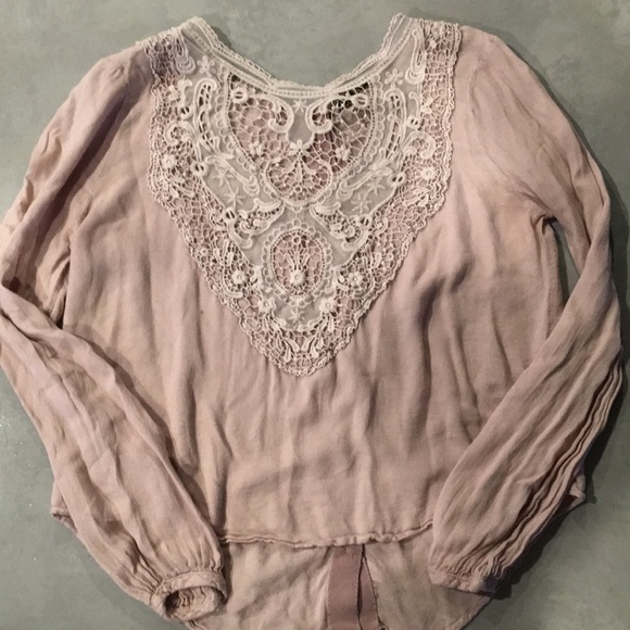 Chloe K Tops - Chloe K Gorgeous Blouse Shirt Rose Medium